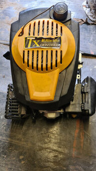 Motor ze sekačky Riwall RPM 5355