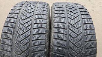 Zimní pneu 255/45/19 Pirelli