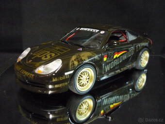 Porsche 911 GT3 UPS Bburago 1/18