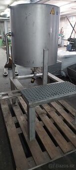 nerezová nádoba prům.700 mm výška 750 mm