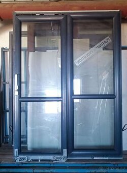 1-křídlé POSUVNÉ balkonové dveře s pevným pravým fixem