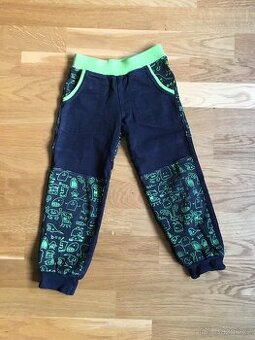 Tepláky příšerky černé 104 Gudo