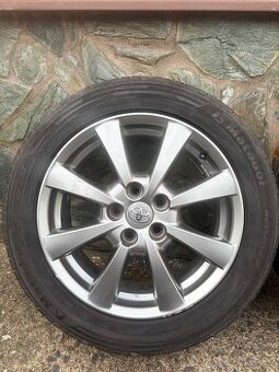 Alu Kola Toyota 5x114.3 / pneu 215 55 r17 Matador r.v 2023
