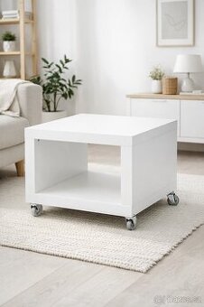 Bílý konferenční / odkládací stolek IKEA na kolečkách