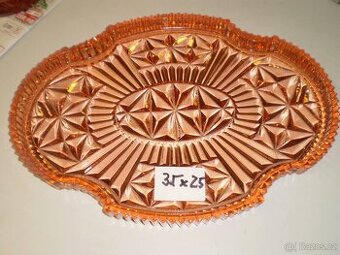 sklo - tác kulatý a oval hranatý - oranžové zbarvení- nové