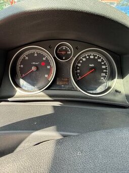 Opel Astra 1.9CDTI 88kw