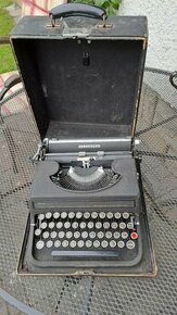 psací stroj Olivetti