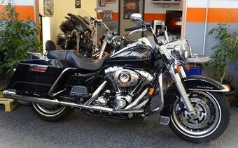 Harley Davidson FLHRI Road King Classic