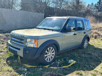Land Rover Discovery 3 TDV6 HSE s poruchou motoru.