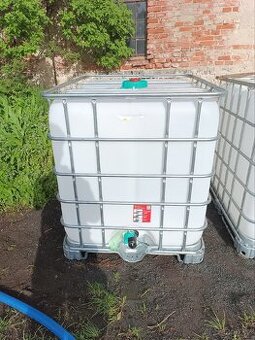 Ibc nádrž 1000l