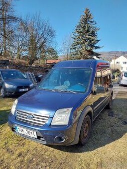 Prodám Ford tourneo connect 1.8 tdci