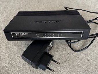 switch TP link TL-SG1008D