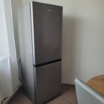 Prodám šedou lednici značky Gorenje