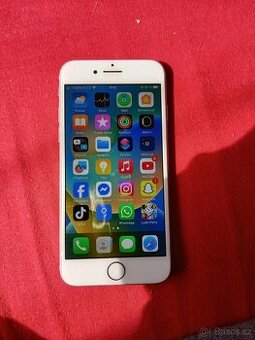 Prodam iPhone 8 64gb