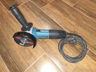 Makita úhlová bruska 115mm, 720W