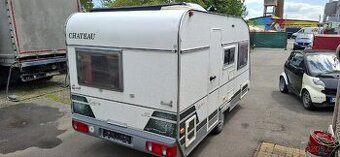Karavan chateau