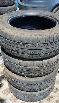 Letní pneu 195/60 R15 za odvoz