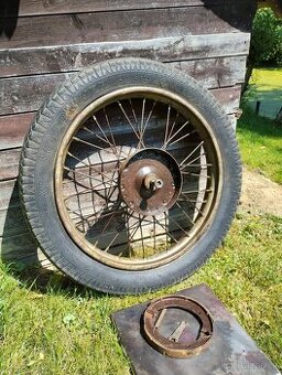 Kolo na wehrmacht motocykl DKV 350 nd v pískové barvě