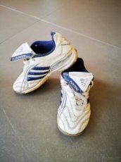 Dětské tenisky Adidas Puntero (vel. 29)