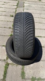 Prodám 2x celoroční pneu Good Year 215/55 R17 94V