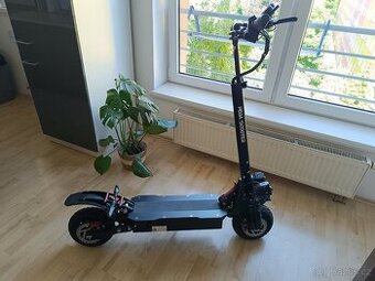 PEGA SCOOTER