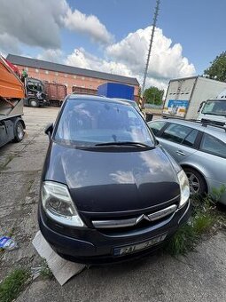 Citroen C8