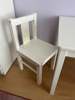 Stolek+židle IKEA