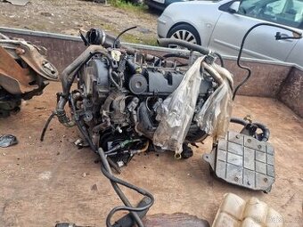 Motor a prevodovka ford 2.0tdci 103kw, pochází z Fordu s max
