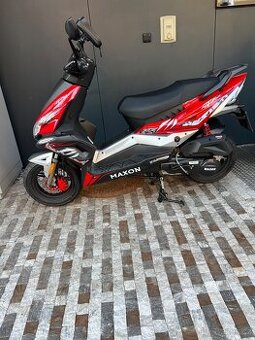 Skútry Maxon 125 Pronájem