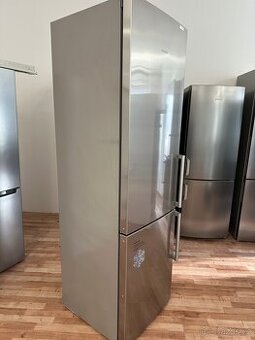 Lednice s mrazákem Siemens (152) Zamluveno