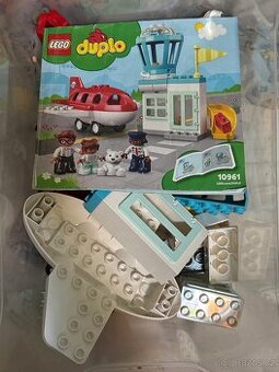 DUPLO letadlo + hasič