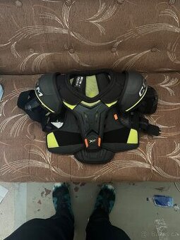 Hokejová vesta CCM Tacks XF senior S