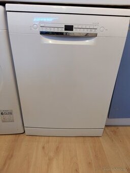 Myčka BOSCH SMS2HVW72E Serie 2