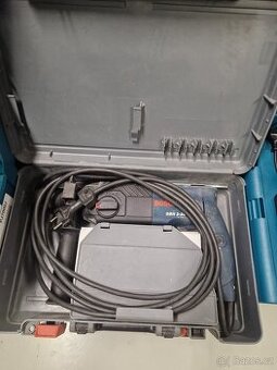 Příklepová vrtačka Bosch