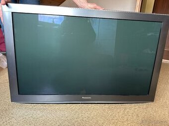 Plazmová televize Panasonic.