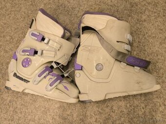 Lyžařské boty Dynafit velikost 38