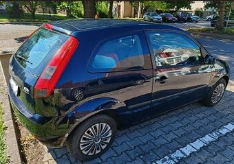 Ford Fiesta - 3dv 2005