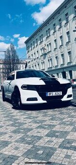 Dodge Charger 3.6 AWD 2016 / 240kW + pedal commander