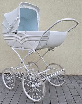 Retro kočárek Knokin bílá