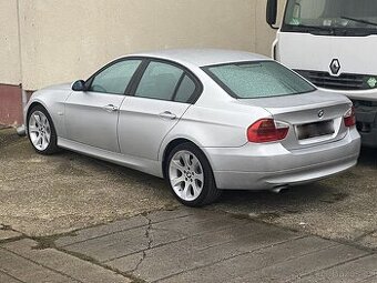 BMW 318i E90 ALU 18 N43B20A