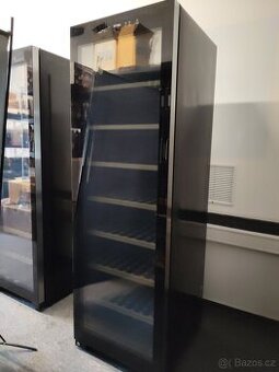 VINOTÉKA HAIER WS171GA, 171 lahví x 0,75 l