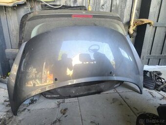 Přední kapota Peugeot 207