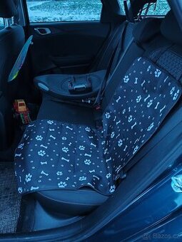 Voděodolný potah na autosedačku pro pejsky - 1