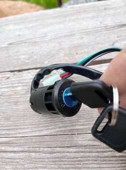 Spínačka - spínací skříňka - 1