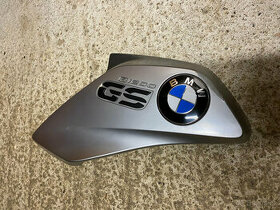 BMW R1200GS, levý kryt chladiče