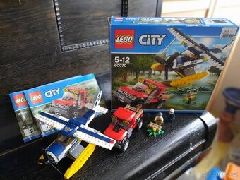 LEGO City 60070 Pronásledování Hydroplánem