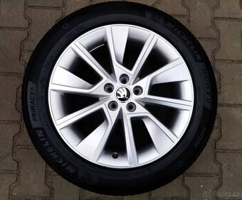 Originál letní kola Škoda Kamiq 5x100 R17