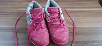 Růžové tenisky vel. 36