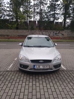 Prodám Ford Focus 1.6benzin