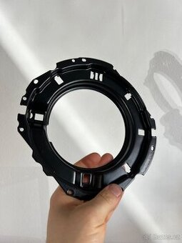 Porsche 924/944 - rámeček předního světlometu